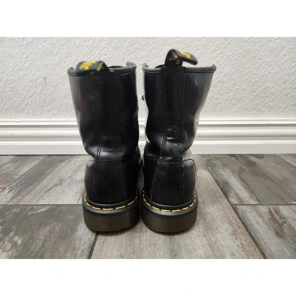 Dr. Martens 1460 Womens Black Smooth Leather 8-Eye Combat Boots Size 6 US